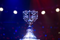 iQOO自研电竞芯片Q3亮相，iQOO 15将首发搭载